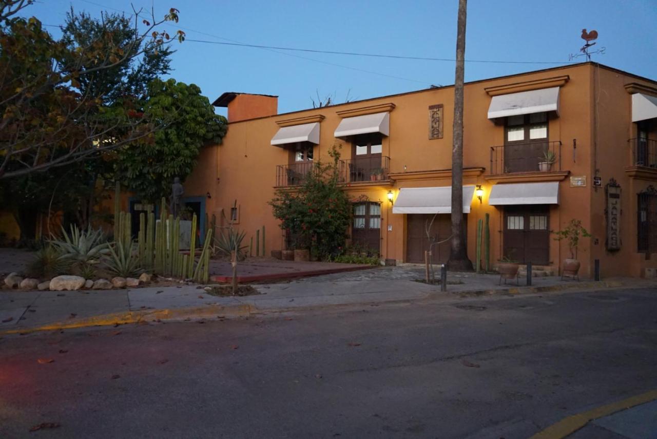 Alojamiento Jalatlaco - Car Rental! Estacionamiento En La Calle Sujeto A Disponibilidad Oaxaca Esterno foto